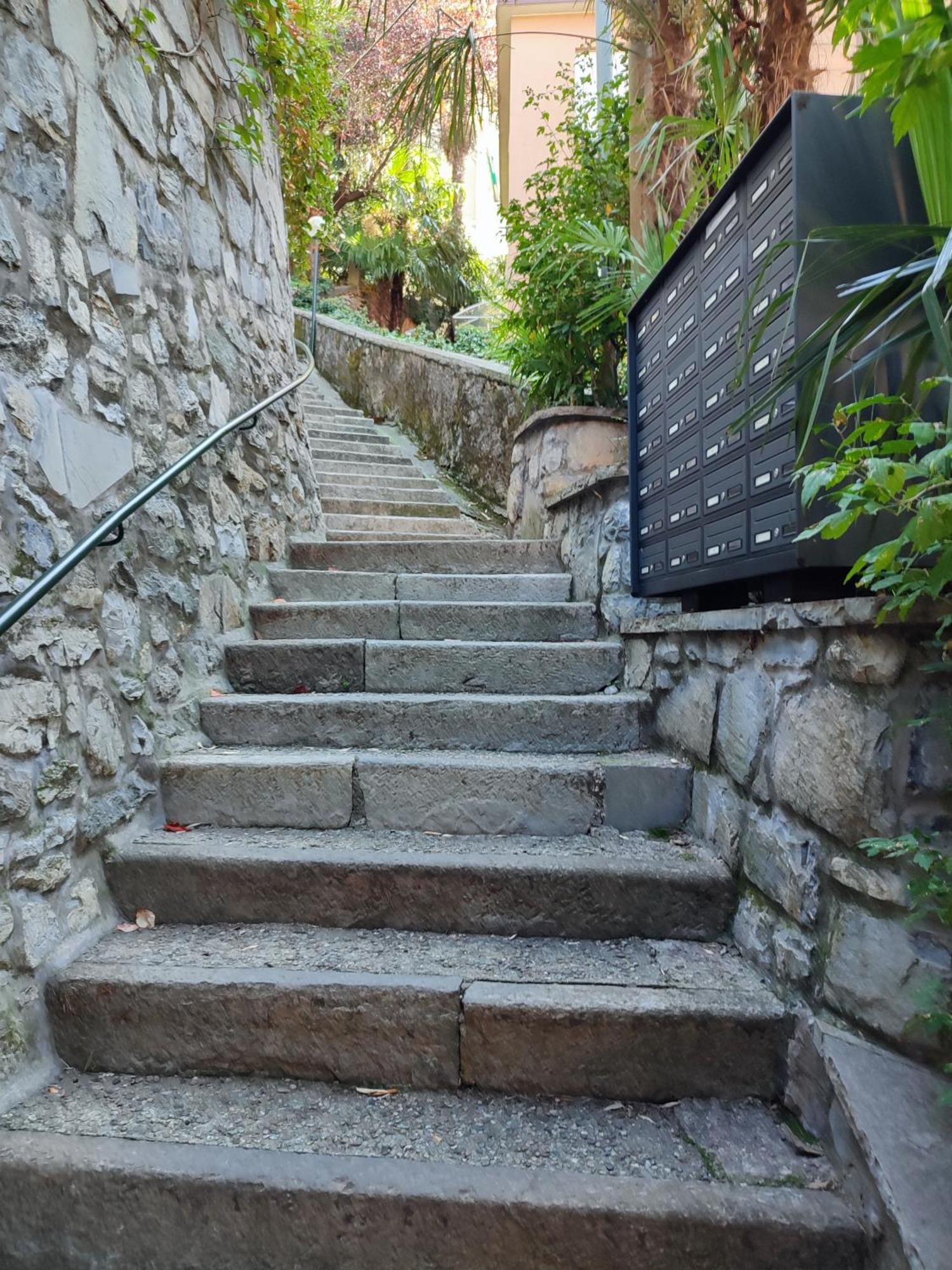 150 Steps To Heaven - By Myhomeincomo Como Exteriör bild